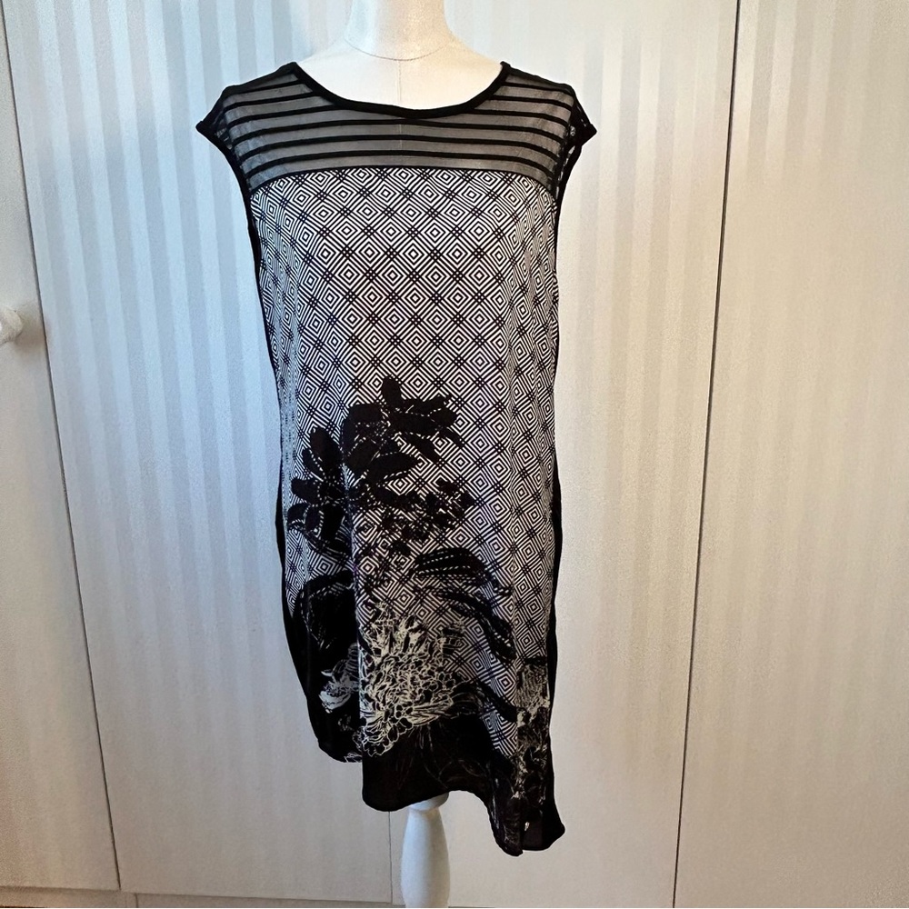Point Zero black gray transparent stripes asymmetrical dress Size M